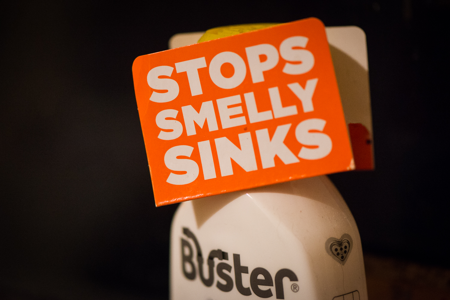 Stops Smelly Sinks
